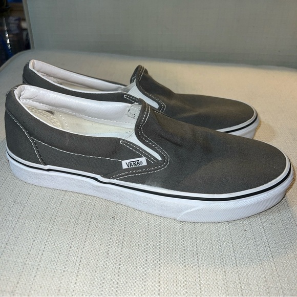 Vans Men/Women’s Solid Gray Canvas Slip On Shoes Loafers Men 8, Women 9.5 - Picture 6 of 11